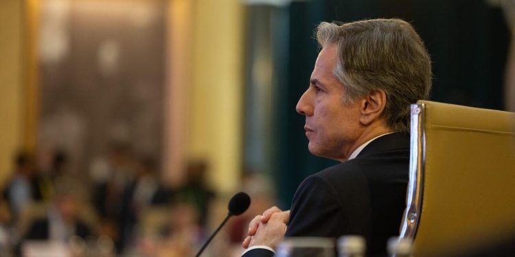 ABD Dışişleri Bakanı Blinken’dan, kongreye yeni askeri güç kullanma yetki talebi