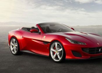 Araba hırsızları Ferrari çalmak için yeni bir yöntem geliştirdi