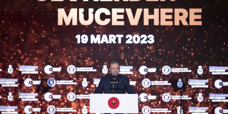 Erdoğan: Biz can derdindeyiz, onlar mal derdinde