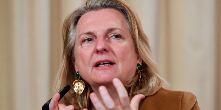 Eski Avusturya Dışişleri Bakanı Kneissl: UCM’nin Putin kararı, ABD ve AB’nin baskısıyla alındı