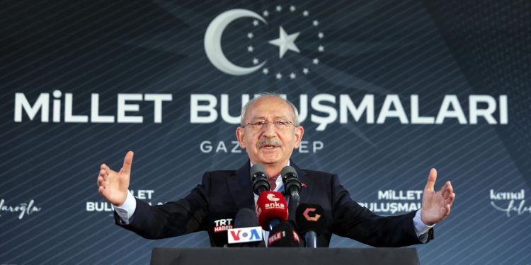 Kılıçdaroğlu: Dükkanı yıkılan, ödeyecek parası olmayan depremzededen borcunu istiyorsunuz