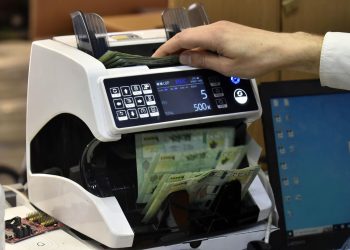 Lübnan lirası dolar karşısında tarihi bir seviyeye geriledi