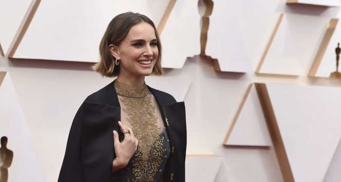 #MeToo akımını başlatan Rose McGowan, Portman’ın ‘elbise eylemini’ eleştirdi: İkiyüzlülüğü bırakın, icraata geçin