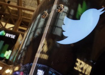 Twitter, tarihinde ilk kez bir çeyrekte 1 milyar dolar gelir sınırını aştı