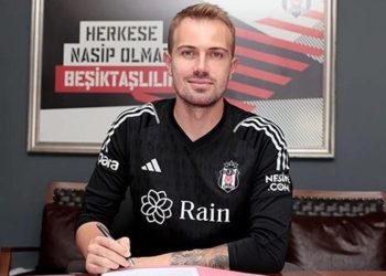 Beşiktaş, Mert Günok’a büyük jest!