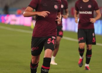 Salih Dursun’dan hakeme Necip tepkisi!