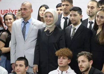 Devlet korumasındaki 1017 genç, kamuya atandı