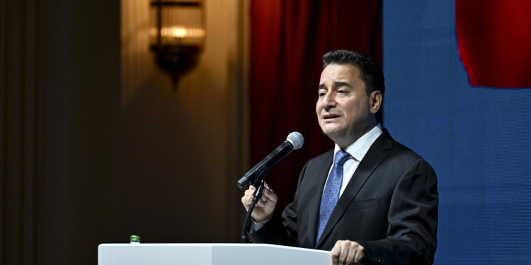 Babacan: Bizim çok acil grup kurma gibi bir derdimiz yok
