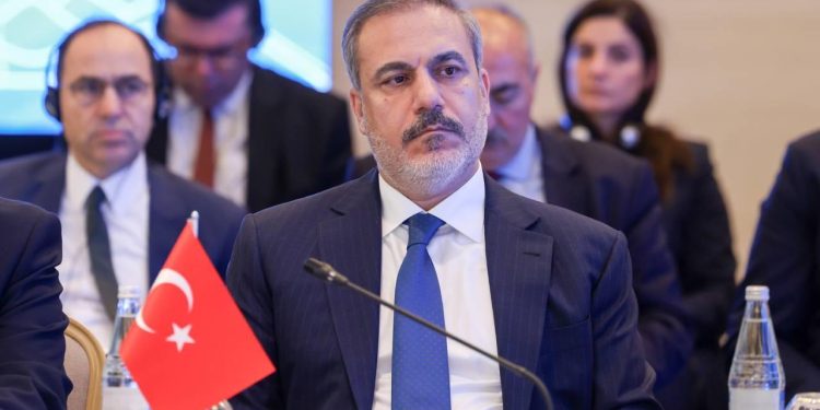 Bakan Fidan Lübnan ve Suudi Arabistan’a gidecek