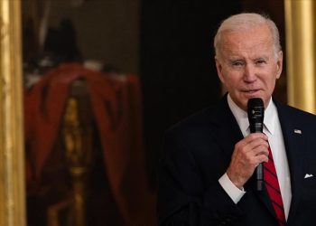 Biden’dan kritik imza: Tasarı hükümetin kapanmasını önlüyor!