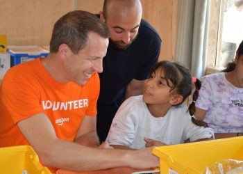 Amazon Türkiye’nin desteğiyle Hatay’da ‘Gülümseten Hayaller Topluluk Evi’ açıldı