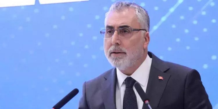 Bakan Işıkhan: Türkiye Yüzyılı’nı birlikte inşa edeceğiz