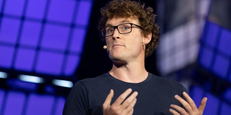 İsrail’i eleştiren Web Summit CEO’su Cosgrave istifaya zorlandı!