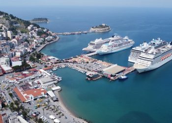 Kruvaziyer yolcu sayısı 1 milyonu aştı