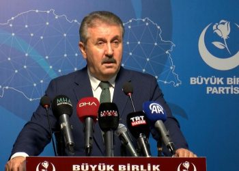 Mustafa Destici, BBP Genel Başkanlığına yeniden seçildi